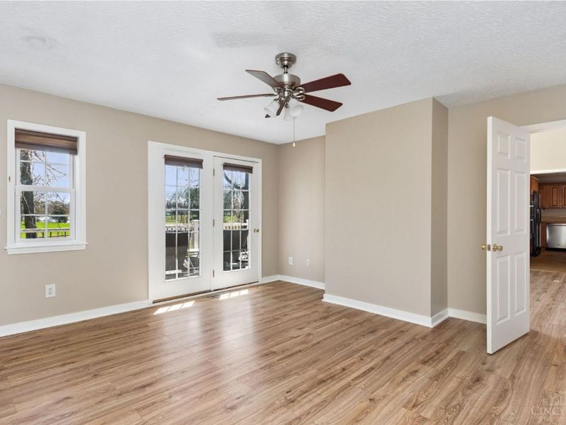 1132 Lorelei Drive, Perry Twp, OH 45118 Photo 21