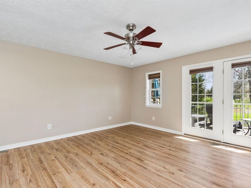 1132 Lorelei Drive, Perry Twp, OH 45118 Photo 22