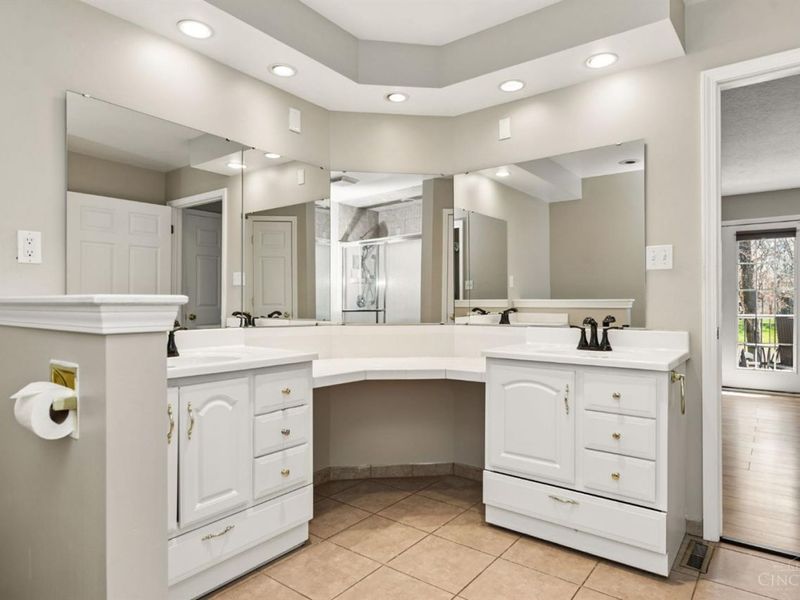 1132 Lorelei Drive, Perry Twp, OH 45118 Photo 24