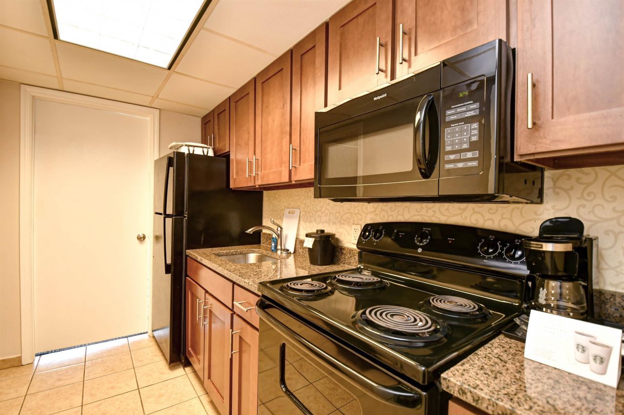 1105 S Ocean Blvd.  Photo 10