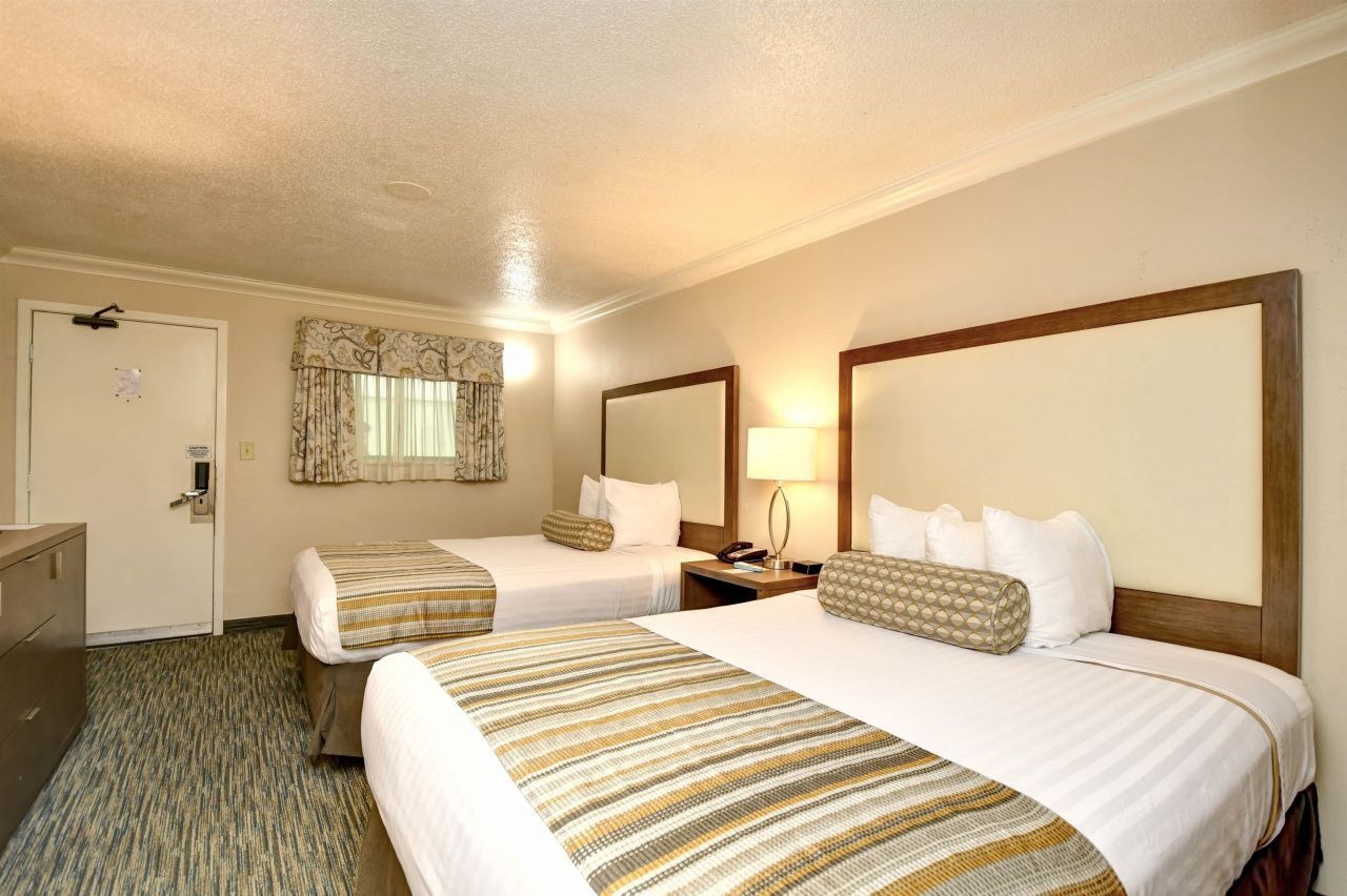 1105 S Ocean Blvd.  Photo 11