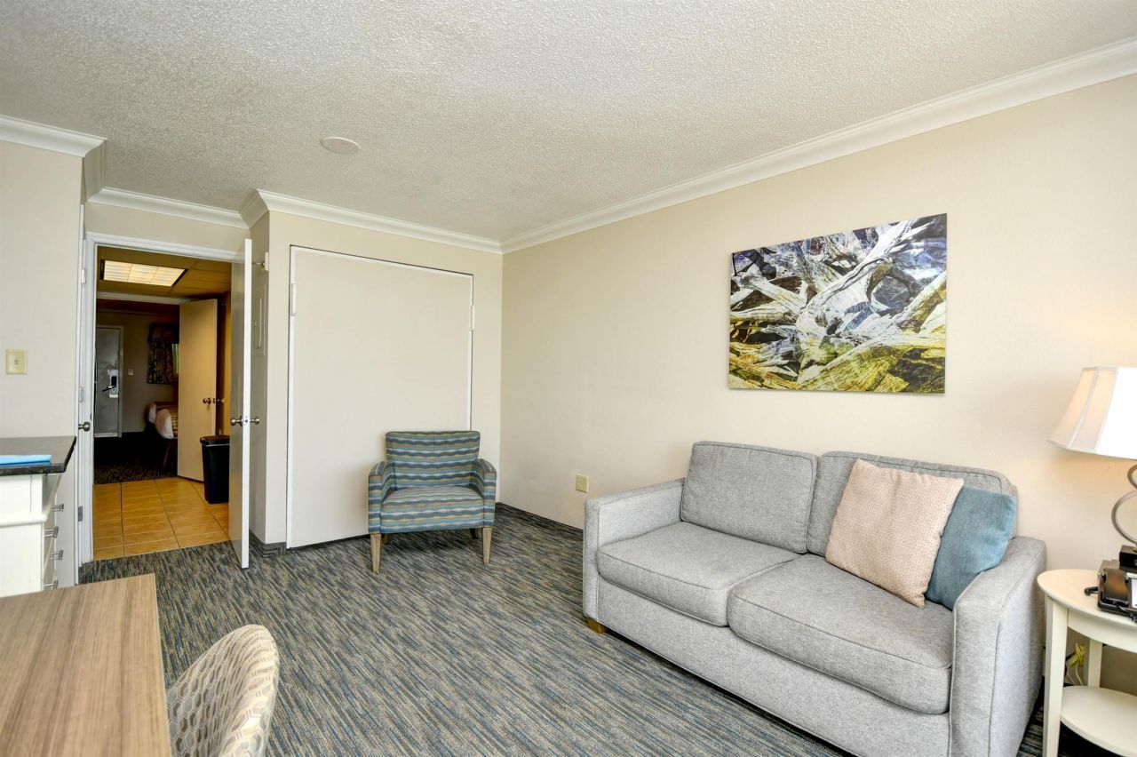 1105 S Ocean Blvd.  Photo 6