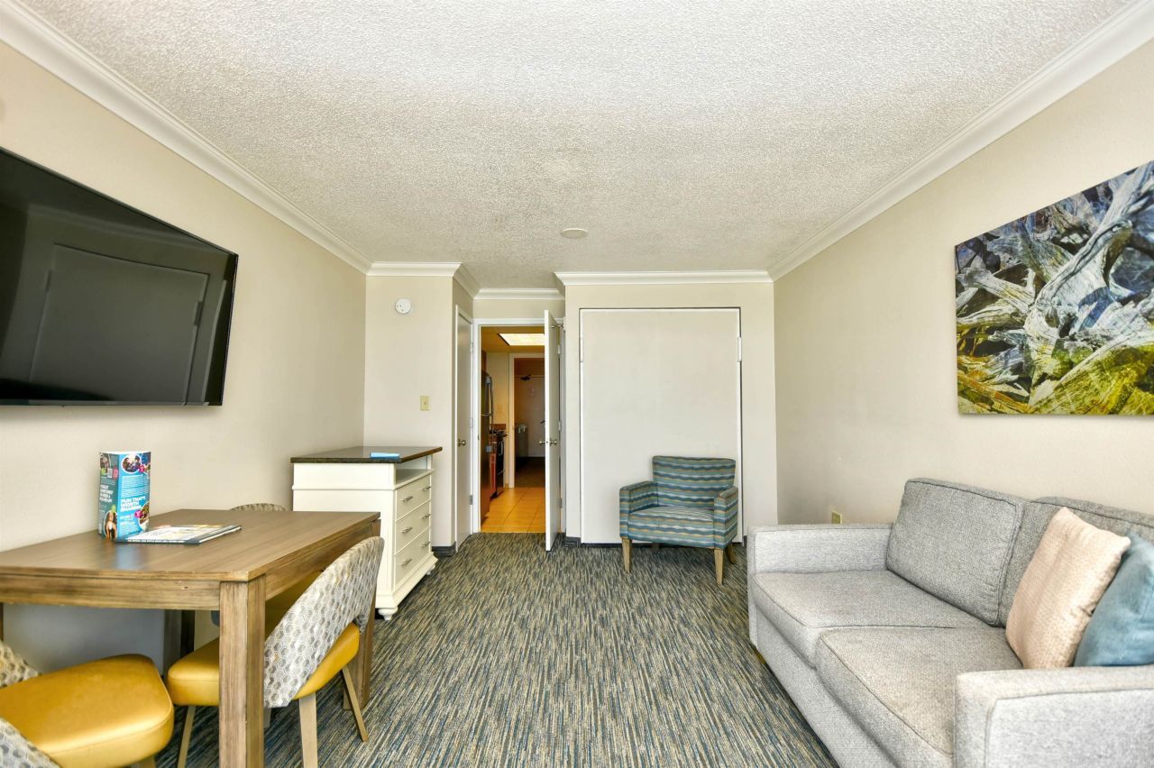 1105 S Ocean Blvd.  Photo 7