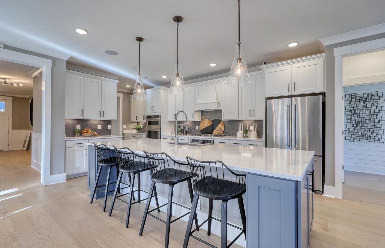 1534 Winding Creek Way  Photo 14