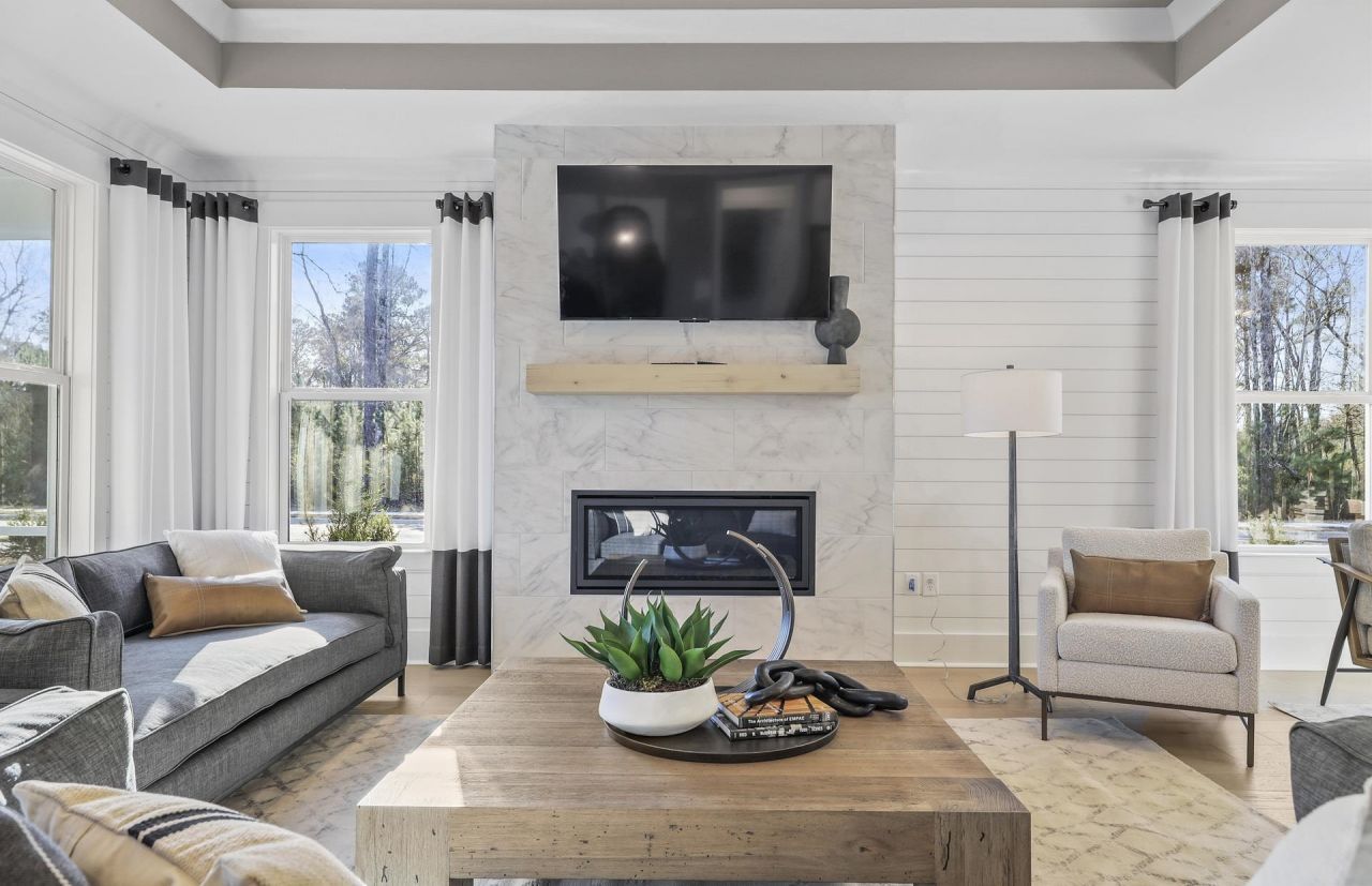 1534 Winding Creek Way  Photo 15