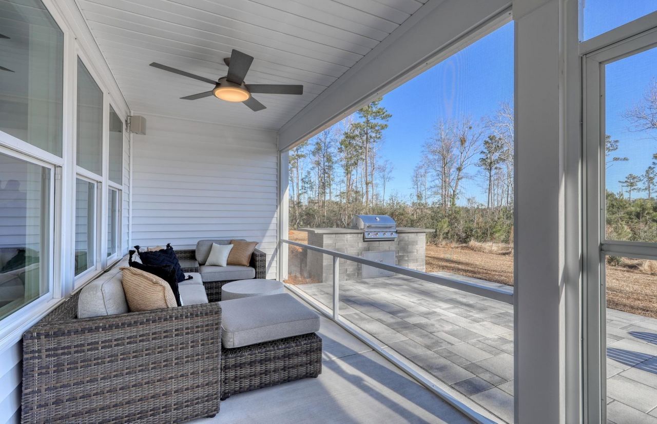 1534 Winding Creek Way  Photo 23