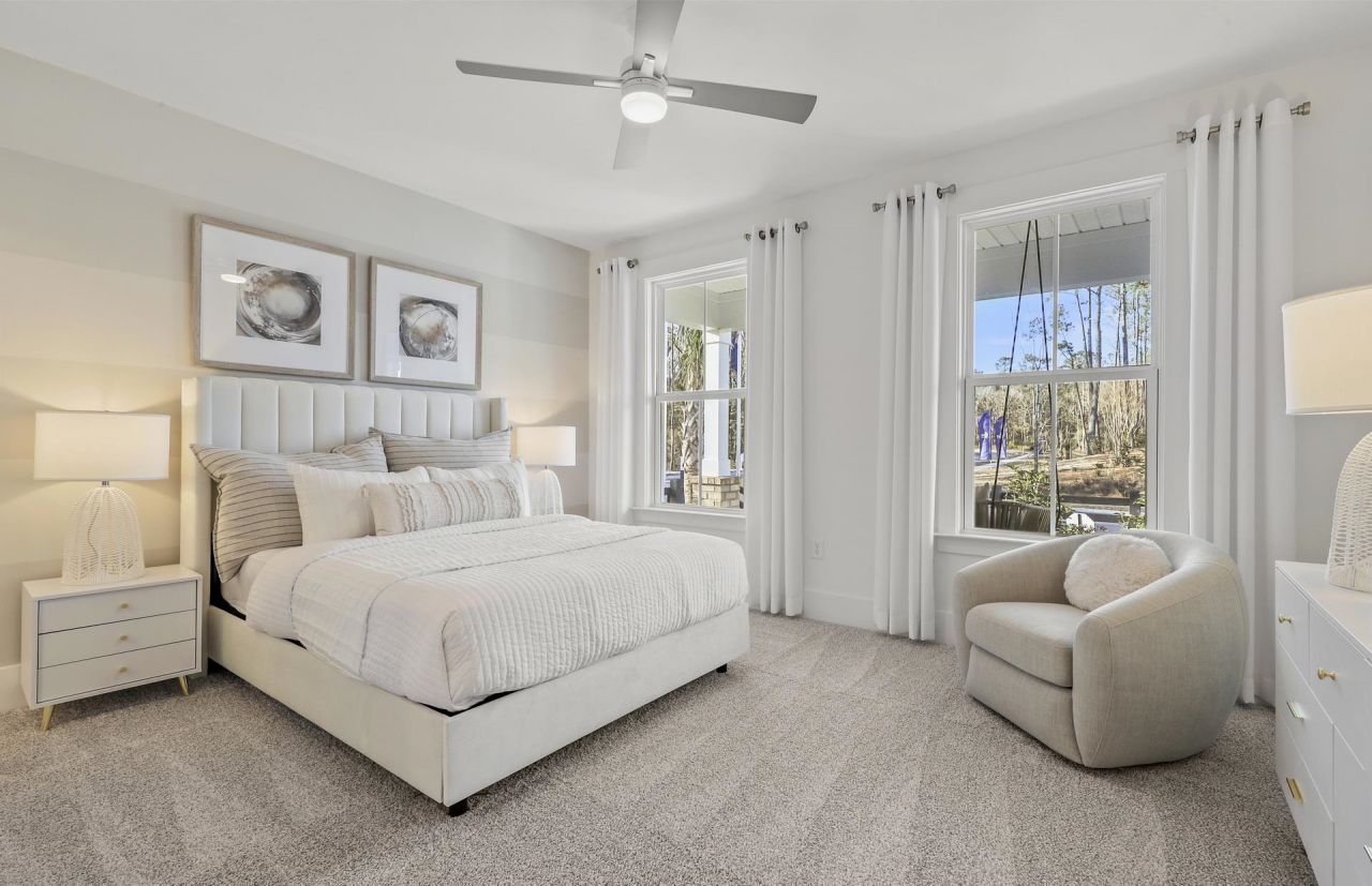 1534 Winding Creek Way  Photo 3