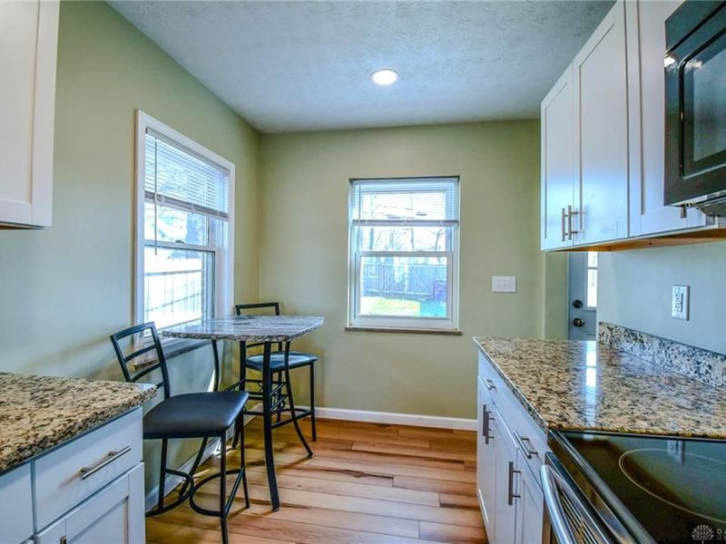 816 S Smithville Road, Dayton, OH 45403 Photo 12