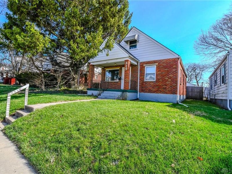 816 S Smithville Road, Dayton, OH 45403 Photo 2