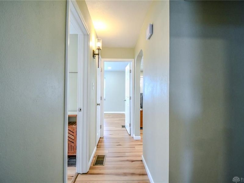 816 S Smithville Road, Dayton, OH 45403 Photo 21