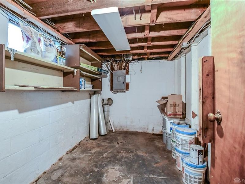 816 S Smithville Road, Dayton, OH 45403 Photo 29