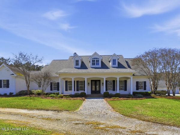 173 Anderson Station Road, Flora, MS 39071