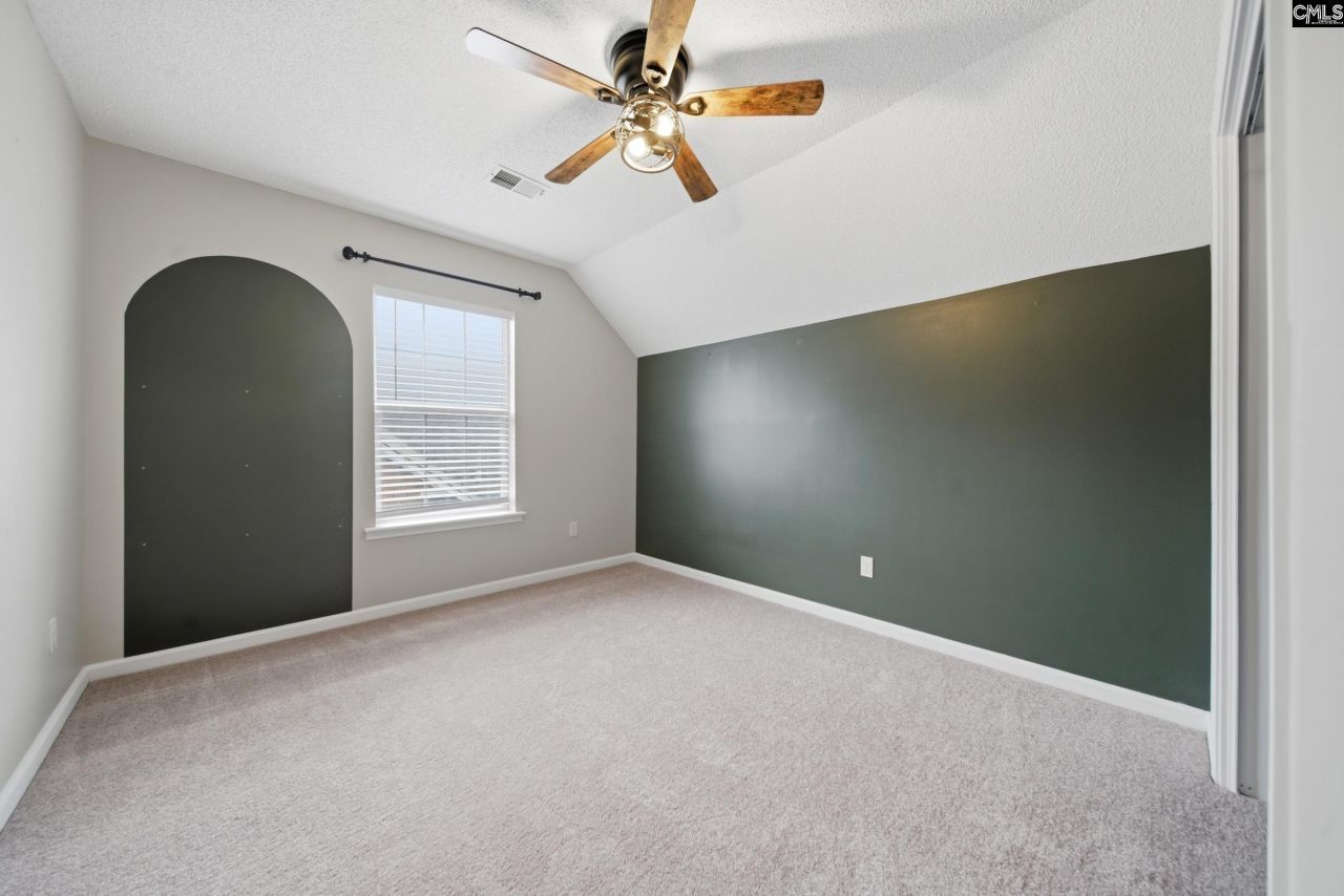 10 Bridle Path Court Photo 21