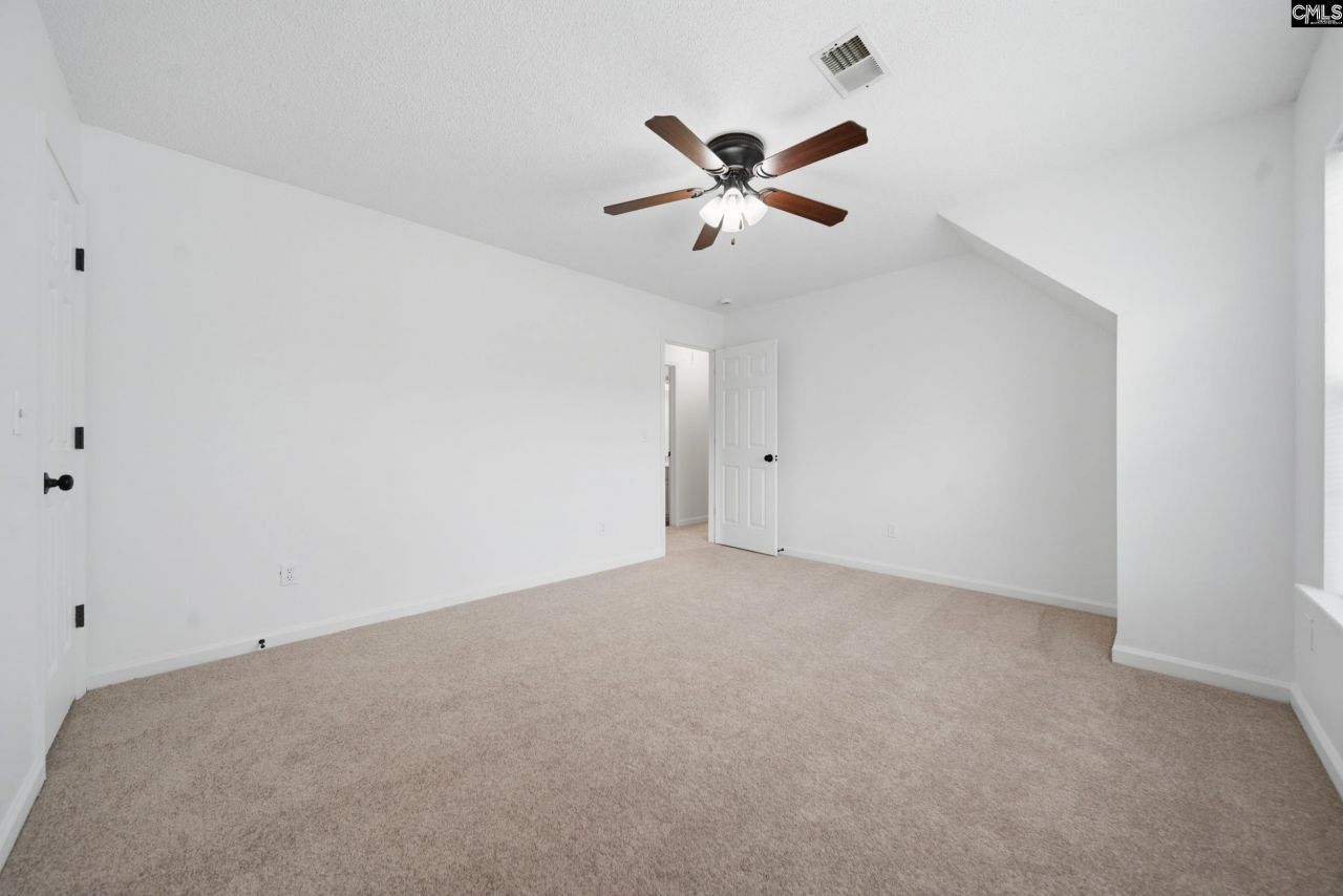 10 Bridle Path Court Photo 22