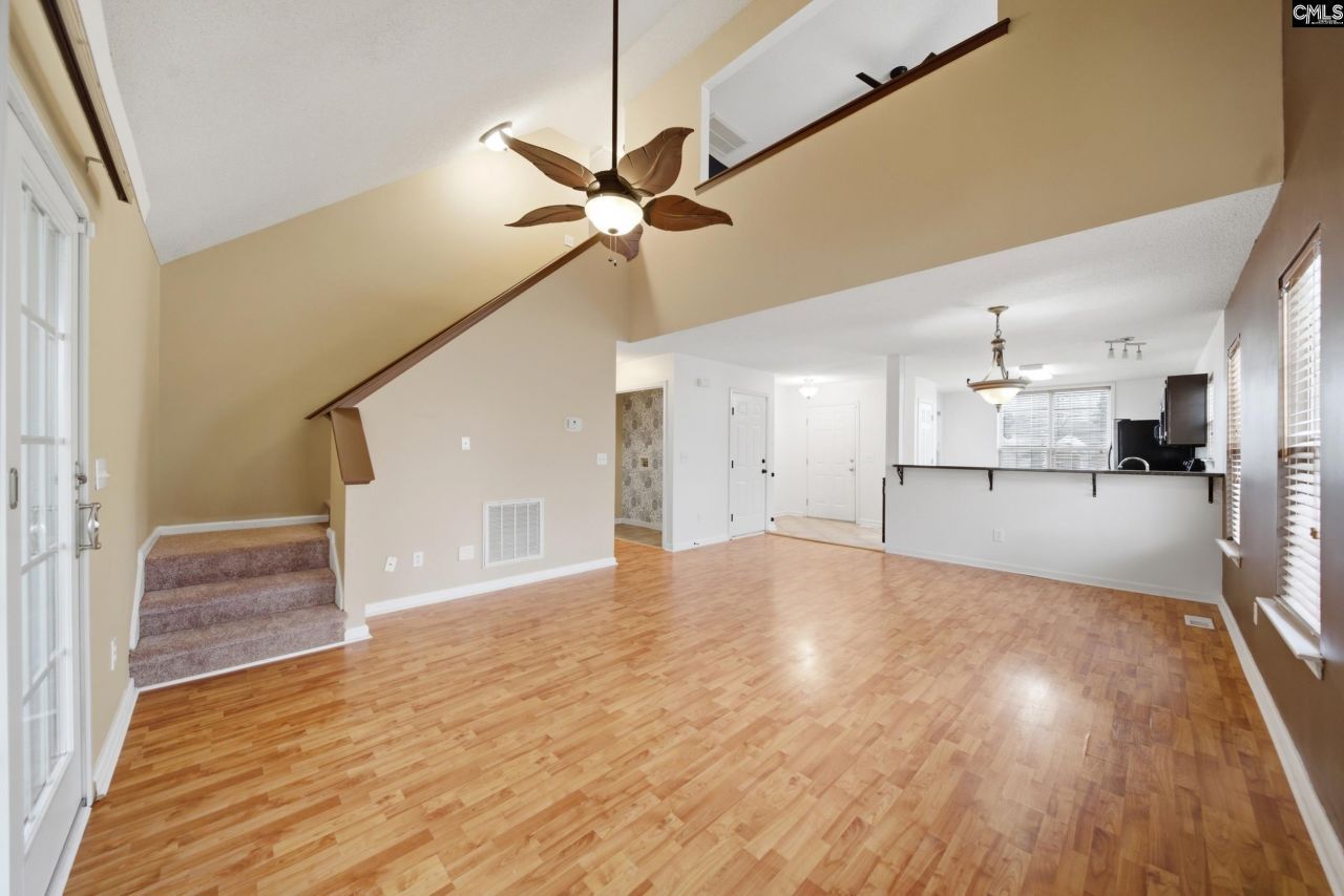 10 Bridle Path Court Photo 9