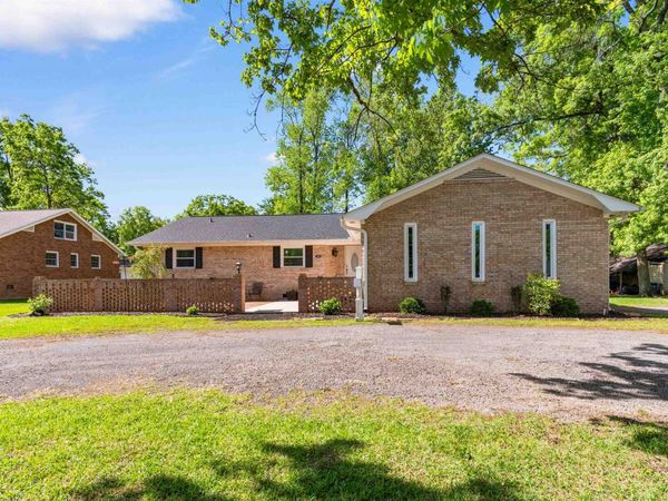 505 Country Club Dr., Conway, SC 29526