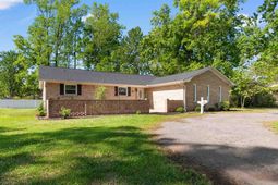 505 Country Club Dr. photo 4