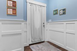 505 Country Club Dr. photo 4