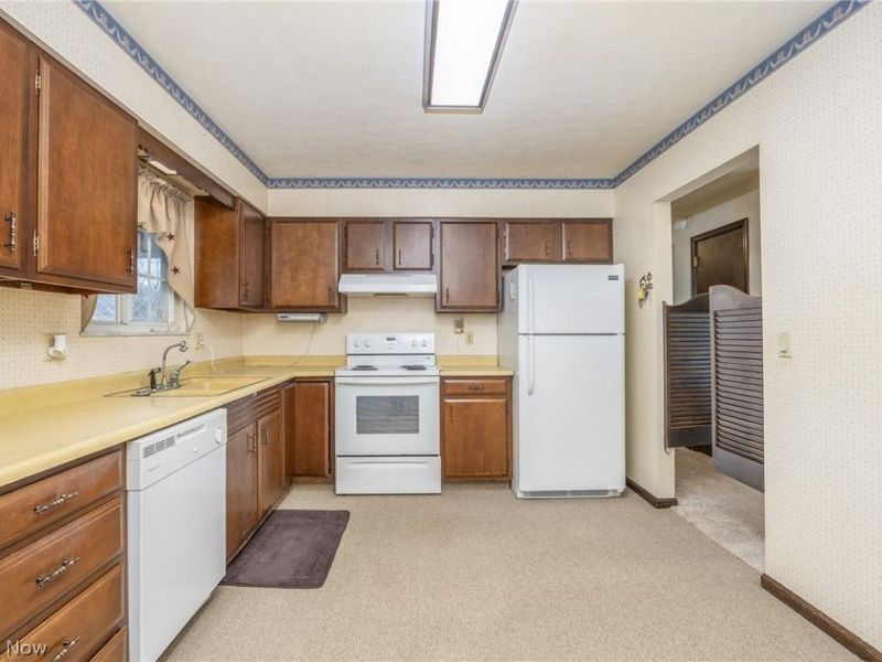 234 Woodlawn Avenue, Belpre, OH 45714 Photo 13