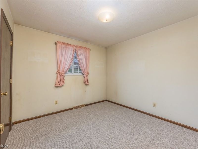 234 Woodlawn Avenue, Belpre, OH 45714 Photo 18