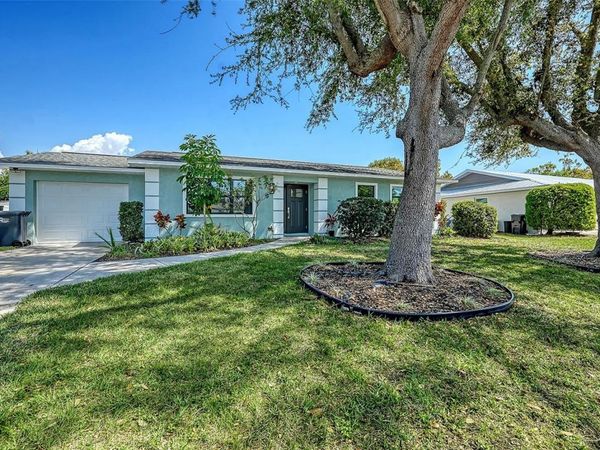 923 69TH STREET NW, BRADENTON, FL 34209