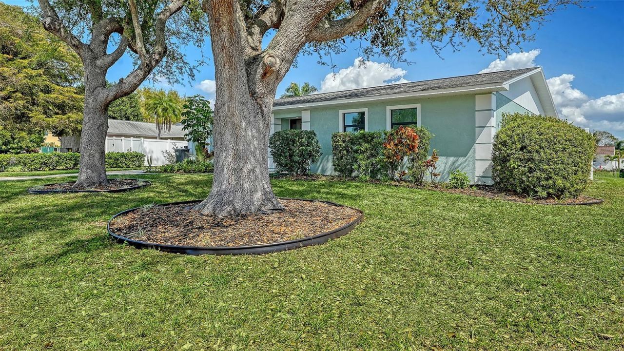 923 69th Street Nw, Bradenton, FL 34209 Photo