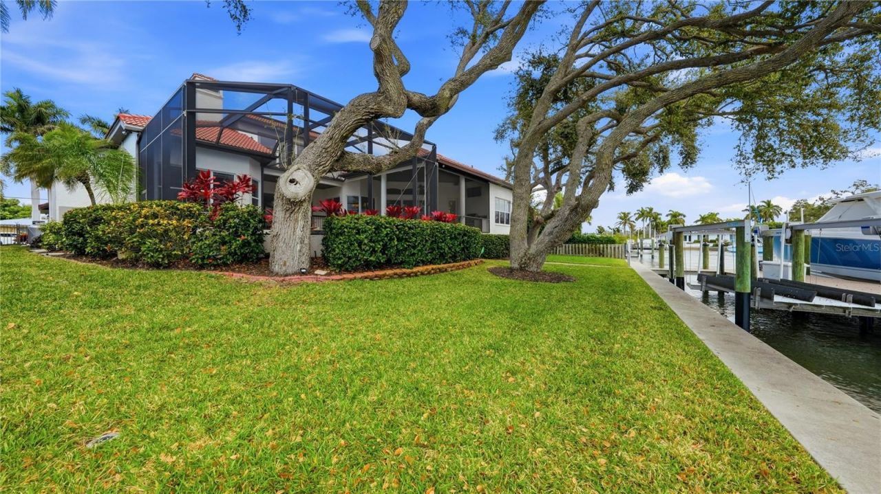 7637 Cove Terrace, Sarasota, FL 34231 Photo