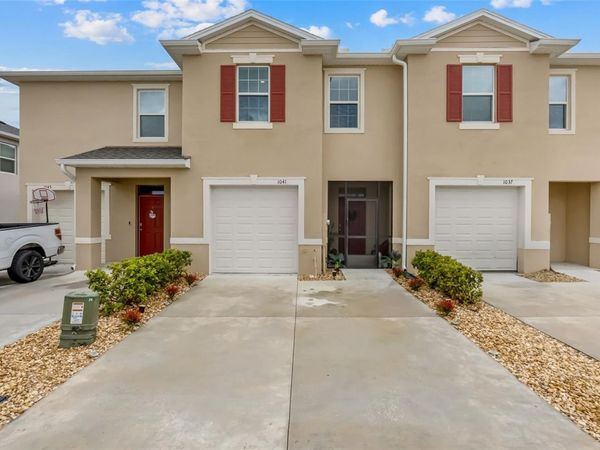 1041 LIDO DRIVE , HOWEY IN THE HILLS, FL 34737