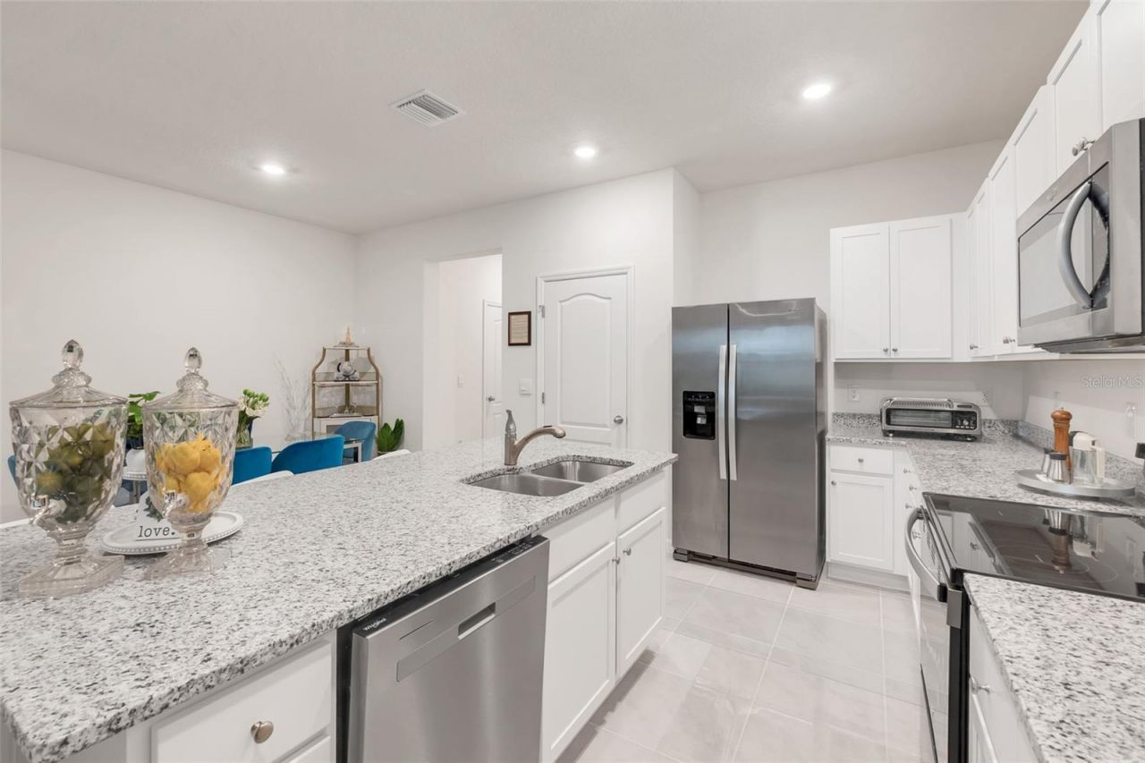 1041 Lido Drive, Howey in the Hills, FL 34737 Photo