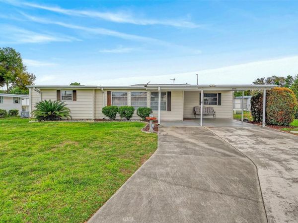 11914 HICKORY LANE , TAVARES, FL 32778