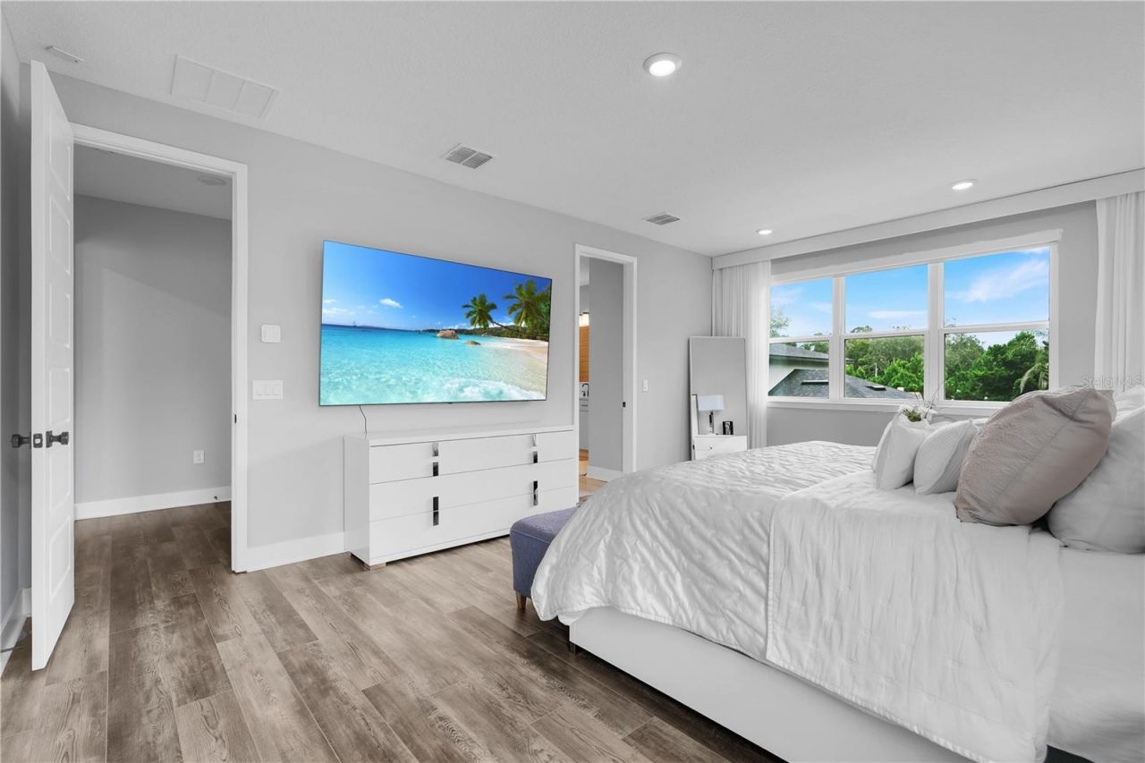 1805 S Fern Creek Avenue, Orlando, FL 32806 Photo