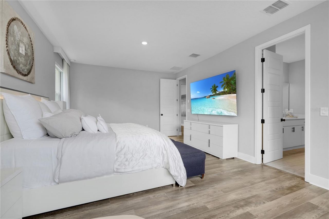 1805 S Fern Creek Avenue, Orlando, FL 32806 Photo