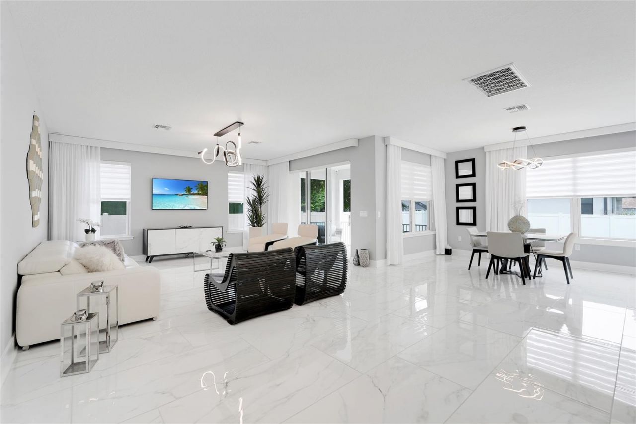 1805 S Fern Creek Avenue, Orlando, FL 32806 Photo