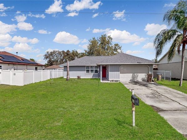 305 MEDINA COURT , KISSIMMEE, FL 34758