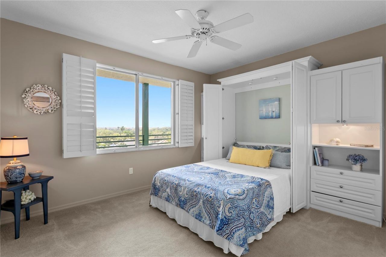 4717 Dolphin Cay Lane S, Unit 507, Saint Petersburg, FL 33711 Photo