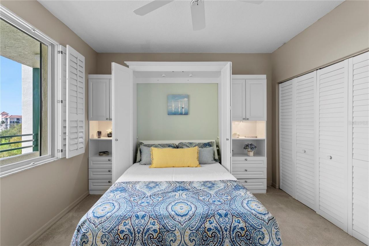 4717 Dolphin Cay Lane S, Unit 507, Saint Petersburg, FL 33711 Photo