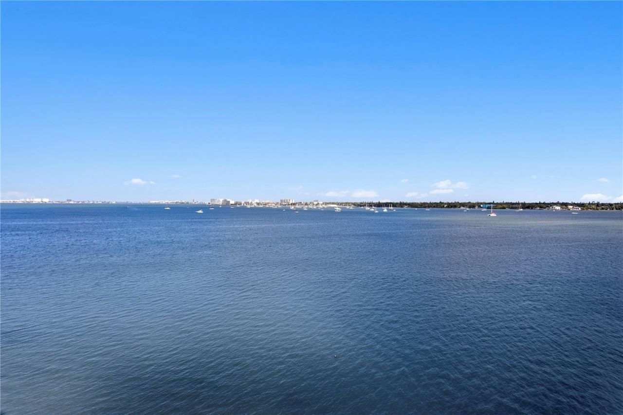 4717 Dolphin Cay Lane S, Unit 507, Saint Petersburg, FL 33711 Photo