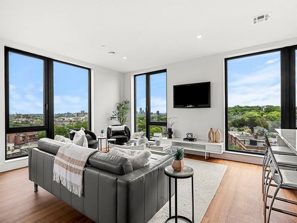 1515 Commonwealth Ave, Unit 311, Boston, MA 02135