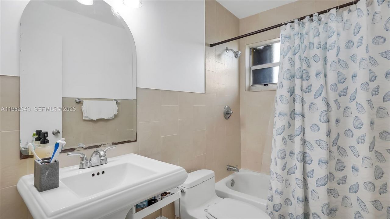 13731 SW 84th St , Unit A-11, Miami, FL 33183 Photo