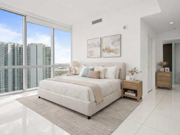 851 NE 1st Ave , Unit 4801, Miami, FL 33132