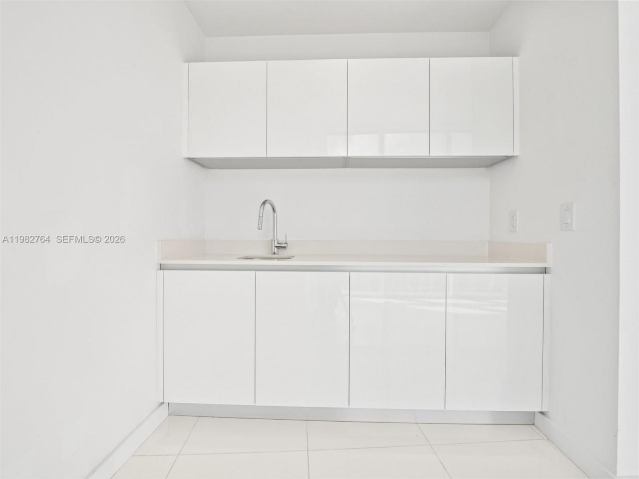 851 NE 1st Ave, Unit 4801, Miami, FL 33132 Photo