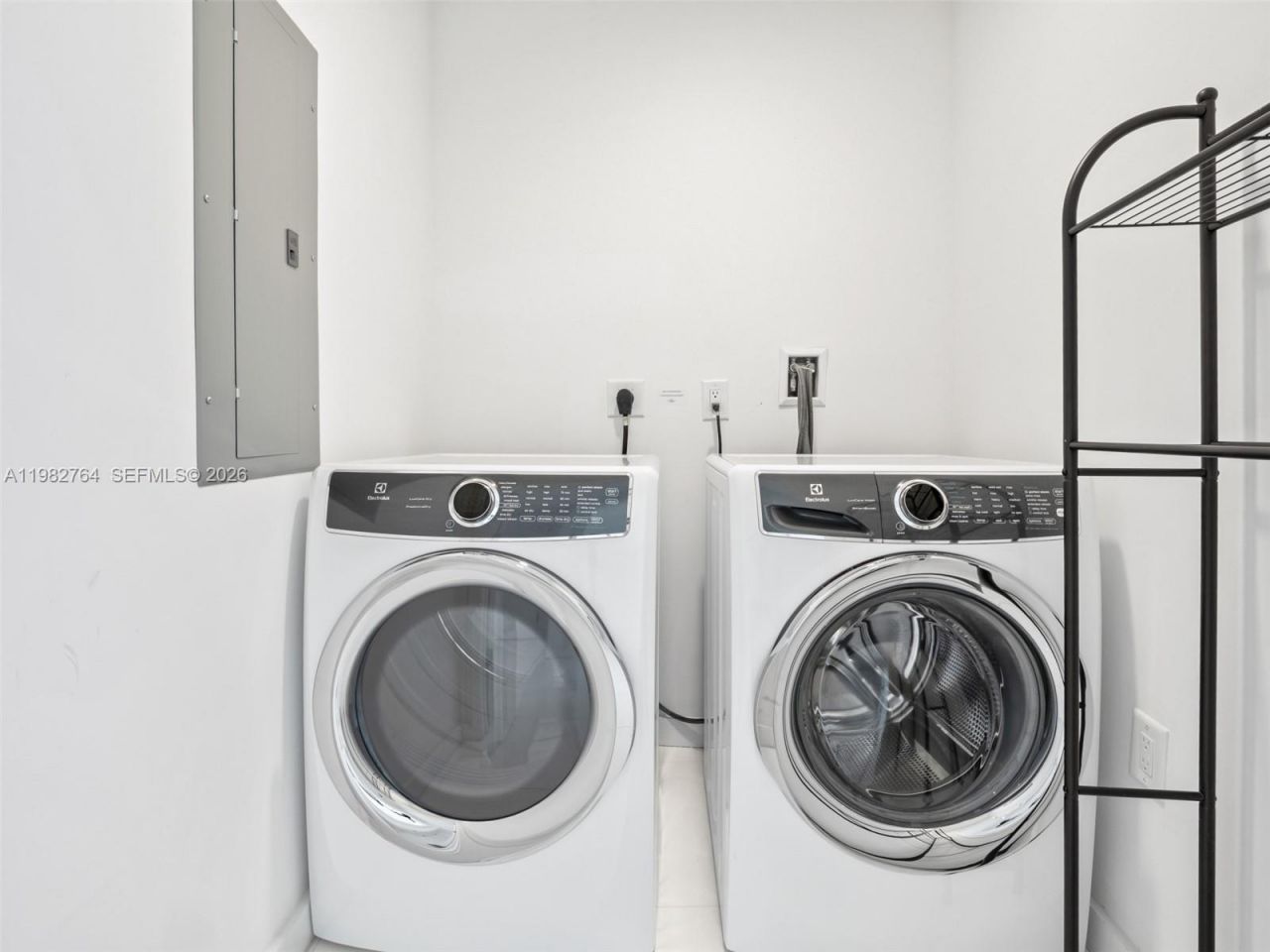 851 NE 1st Ave, Unit 4801, Miami, FL 33132 Photo