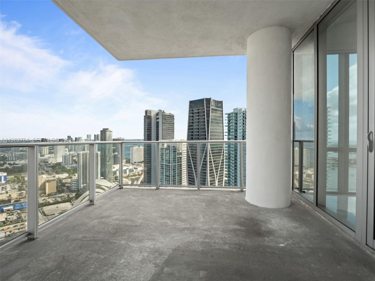 851 NE 1st Ave, Unit 4801, Miami, FL 33132 Photo
