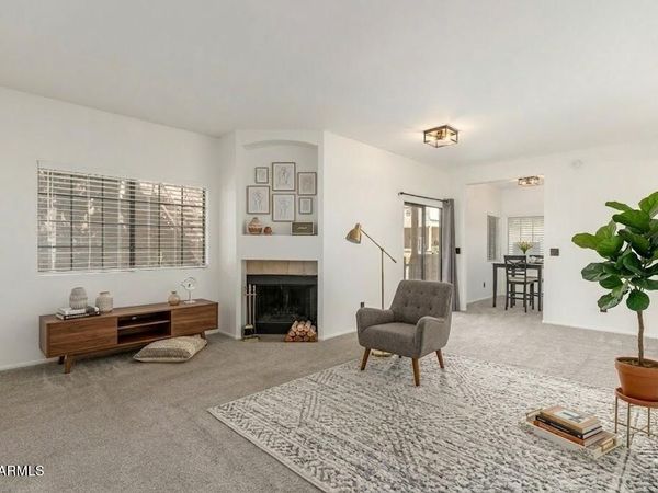 930 N MESA Drive, Unit 1055, Mesa, AZ 85201