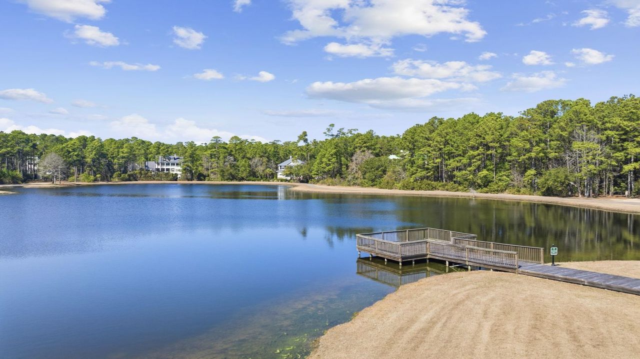 2862 Vanderbilt Blvd. Photo 51