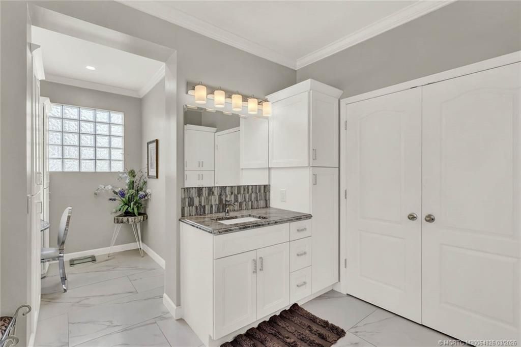 4084 SW Gleneagle Circle, Palm City, FL 34990 Photo