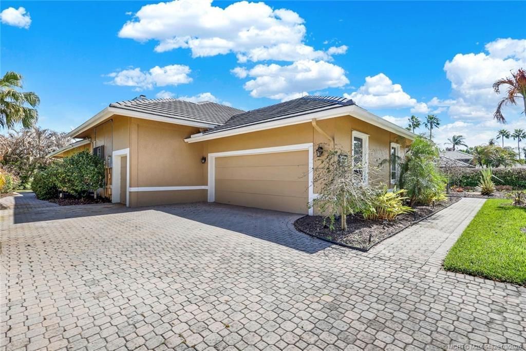 4084 SW Gleneagle Circle, Palm City, FL 34990 Photo