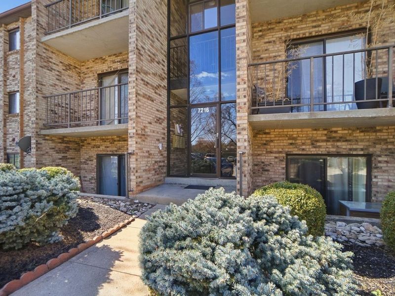 7216 Creekview Drive, Unit 3, Colerain Township, OH 45247 Photo 2