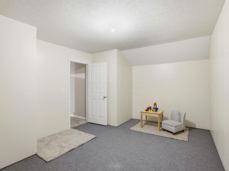 9194 Gramford Street , Columbus, OH 43240 Photo 22