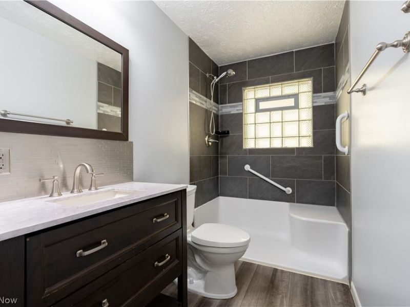 3233 Russ Ranch Street NW, Massillon, OH 44646 Photo 12